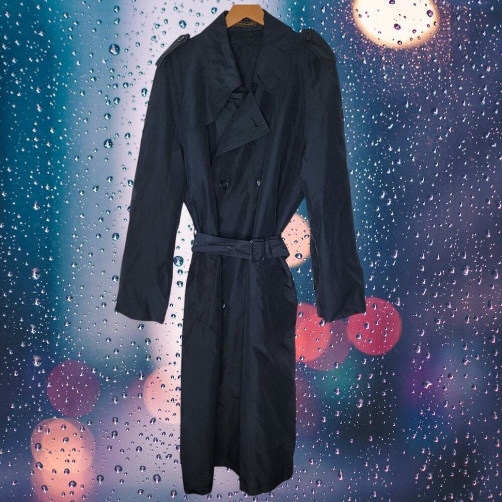 Vtg Misty Harbor trench coat unisex 42 Long dark blue kangaroo coat rain w/ belt